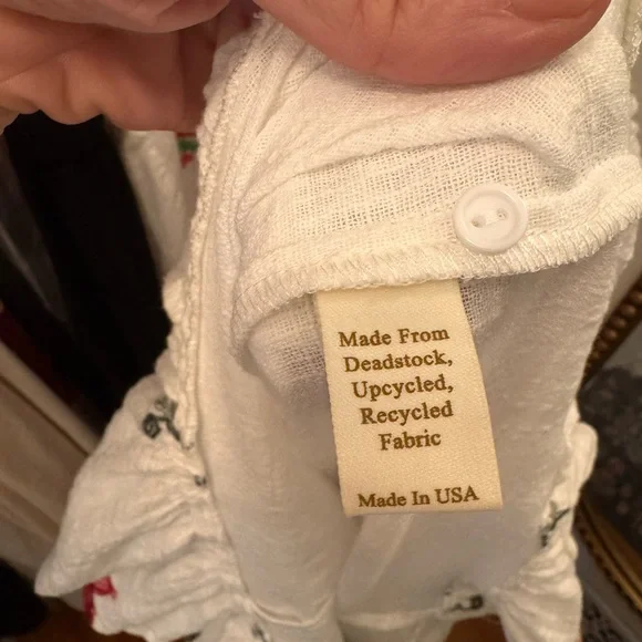 Christy Dawn The Nicks Dress Floral White and Red Lily NWT Size Medium - Picture 7 of 7